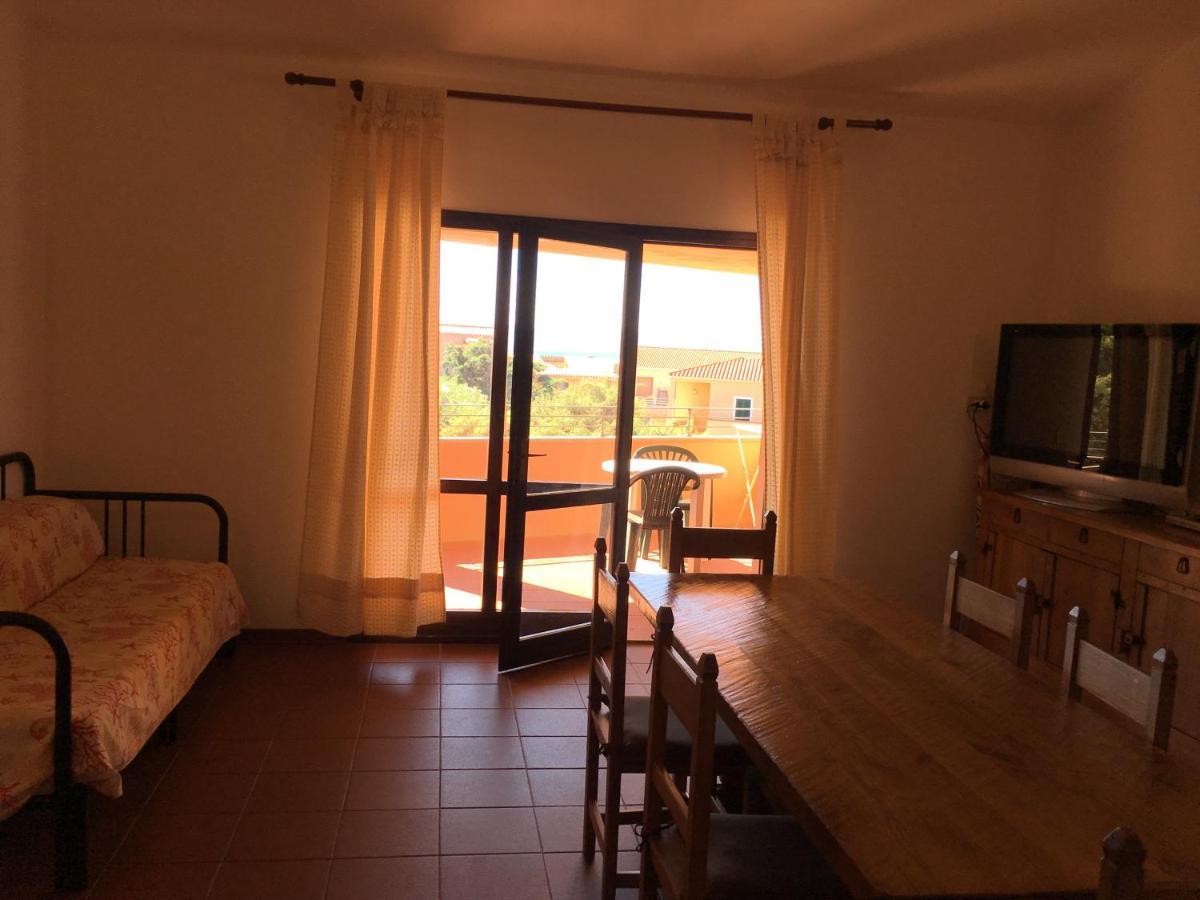 Borgo Spiaggia Isola Rossa Ngoại thất bức ảnh