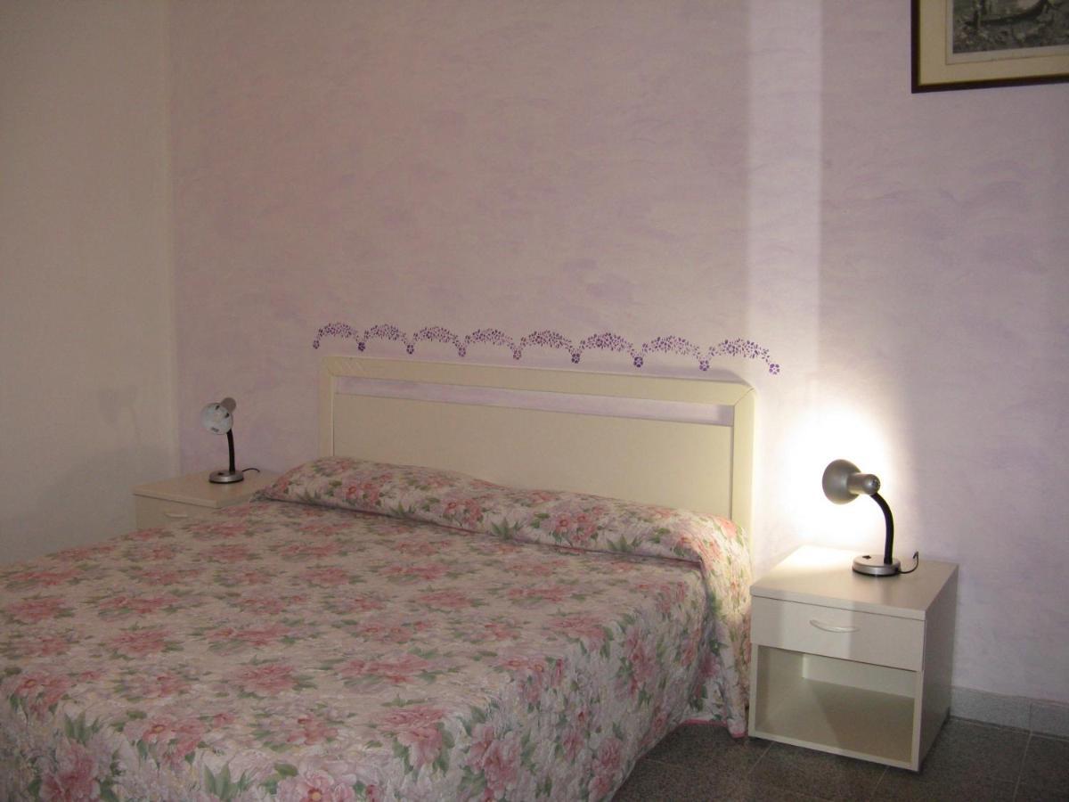 Borgo Spiaggia Isola Rossa Ngoại thất bức ảnh